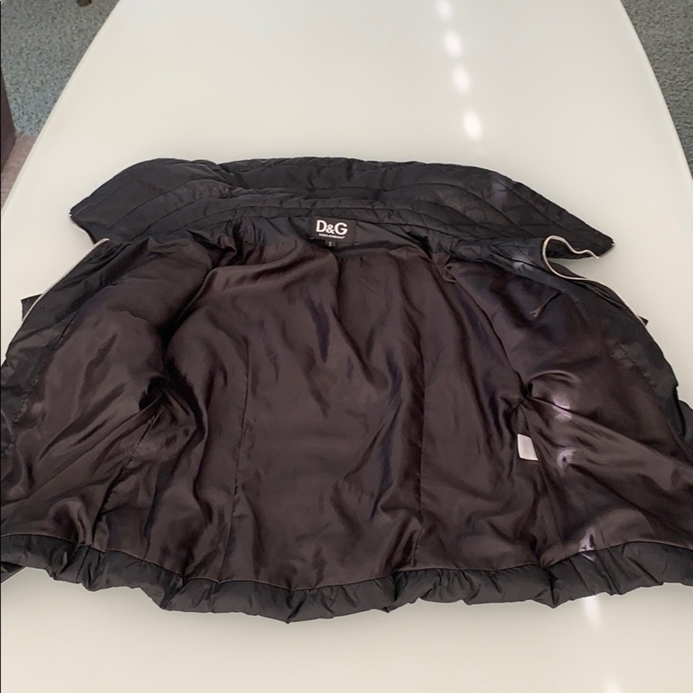 Vest - Picture 3 of 3